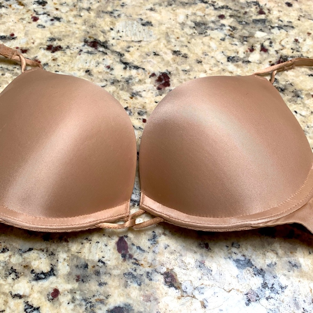 Victoria secret push up bra size 32 A preowned